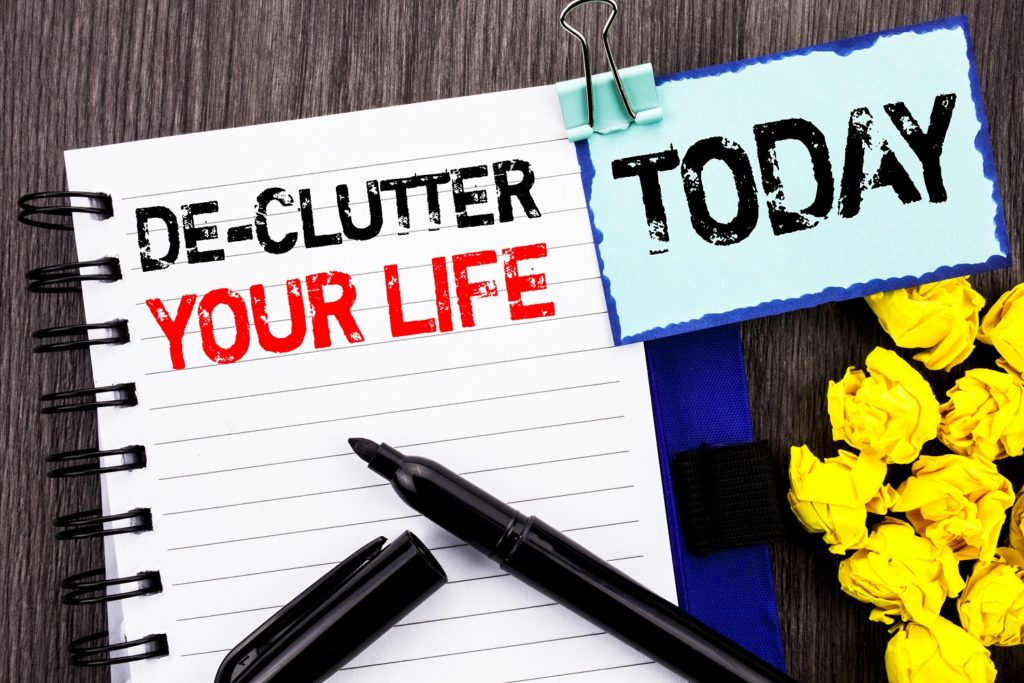 3 Tips to Help You Declutter Quickly and Easily